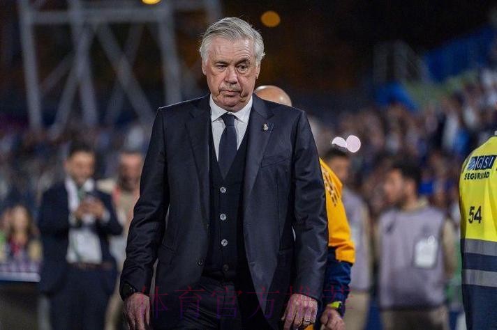 马卡:安帅已拒绝巴西 正研究沙特每年5000万报价 马卡:安帅已拒绝巴西 正研究沙特每年5000万报价